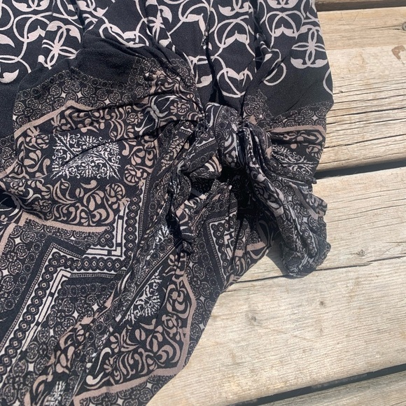 Denver Hayes Black & White Smocked Waist Midi Skirt - XL - Picture 2 of 7